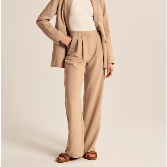 SOLD - A&F Sloane Tailored Pant - Picture 1 of 3